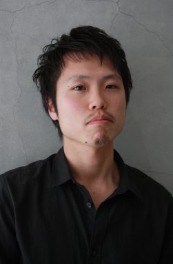 スタッフ紹介